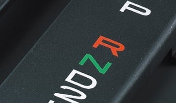 变速杆油漆剥落